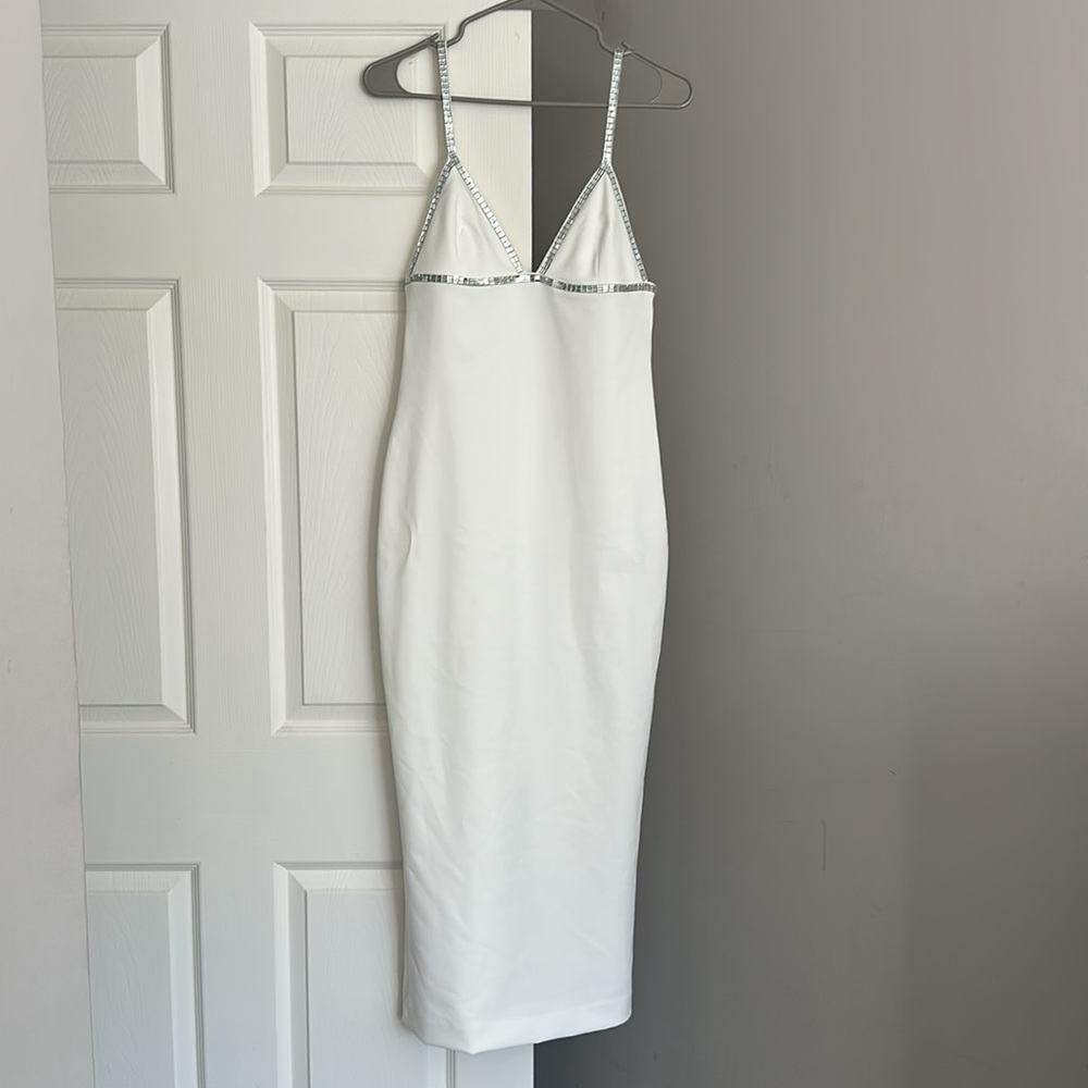 Zara White Midi Dress with Silver Accents - Picture 3 of 7